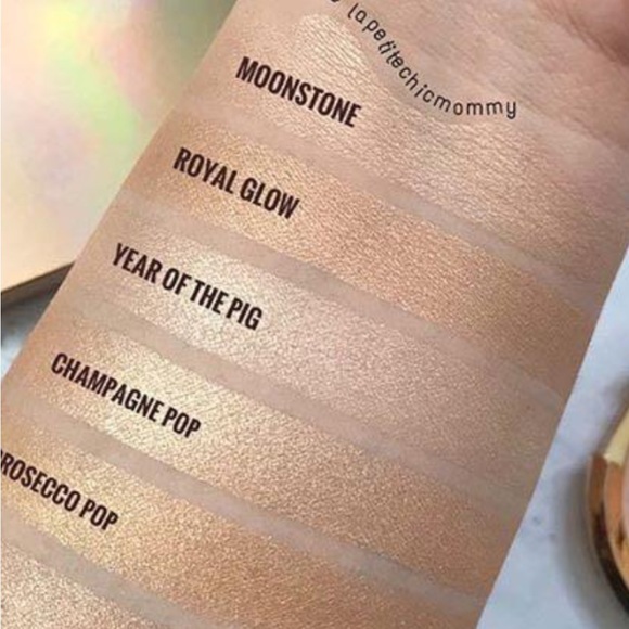 Becca Shimmering Skin Perfector in Bronze - Picture 5 of 5